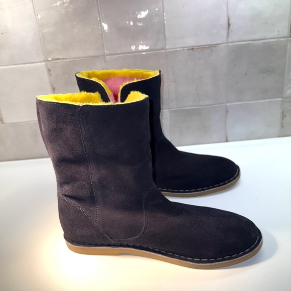 Mini Boden Suede Leather Navy Boots Stripe Soft Fur Lining Gum Sole 39 NWOB - Picture 8 of 9